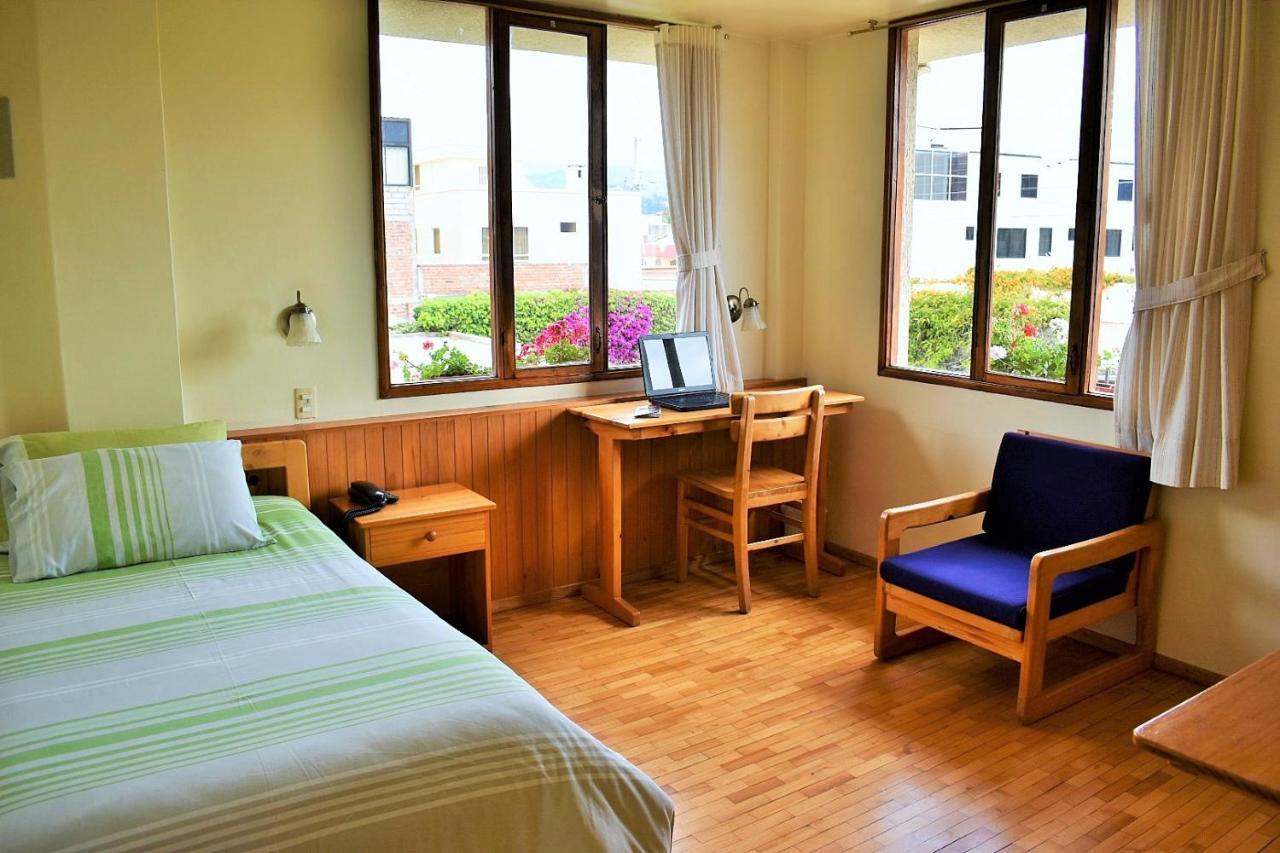 Hotel Rincon Aleman Riobamba Exterior photo